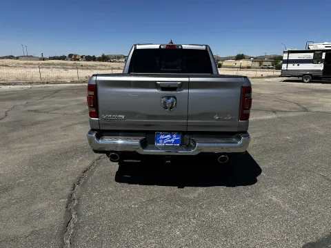More photos of 2022 Ram 1500 Laramie at Martin Swanty's Paradise Auto, AZ