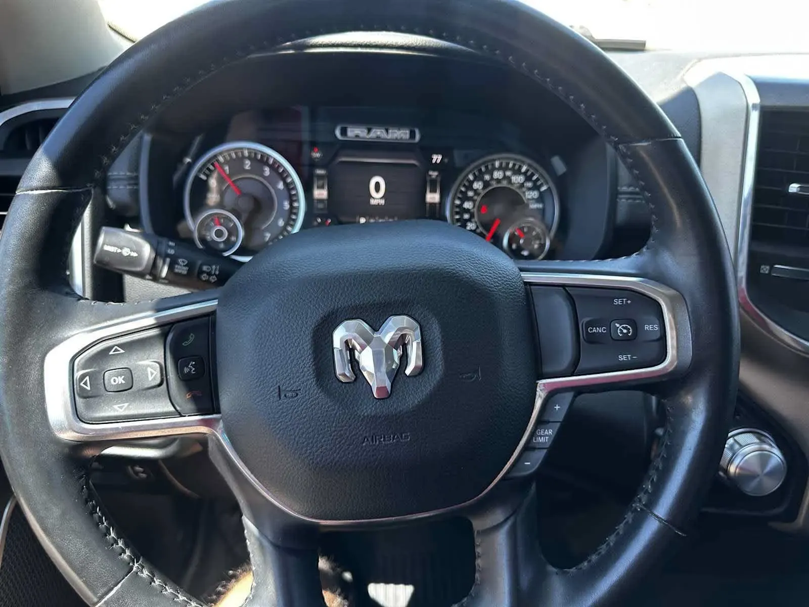 Ram 1500 photo 15