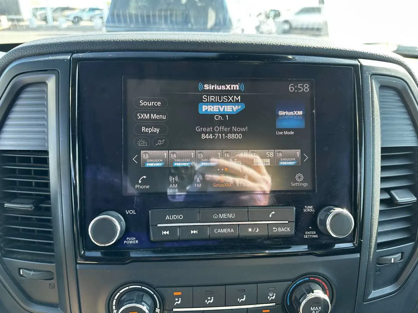Nissan Titan photo 22