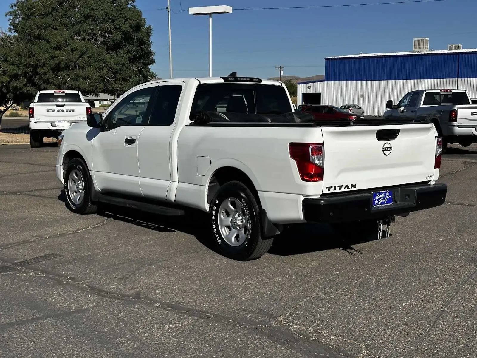 Nissan Titan photo 6