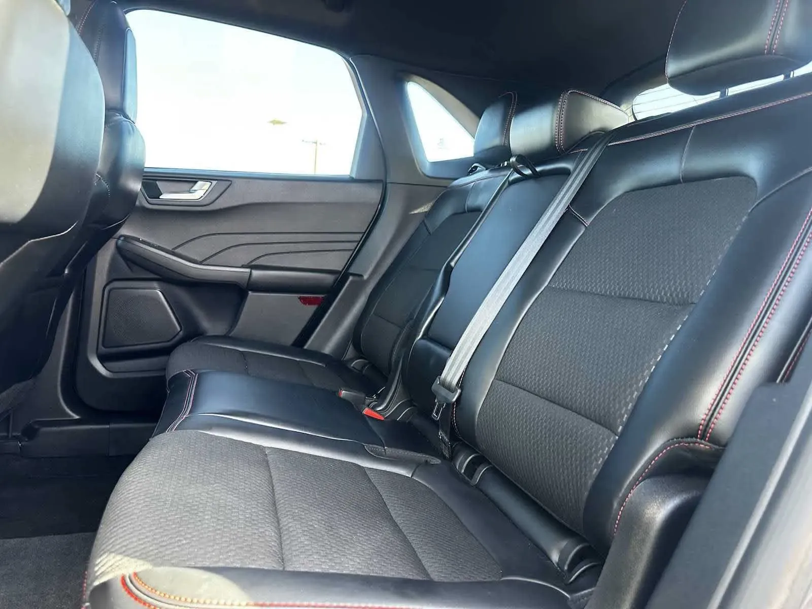Ford Escape photo 13