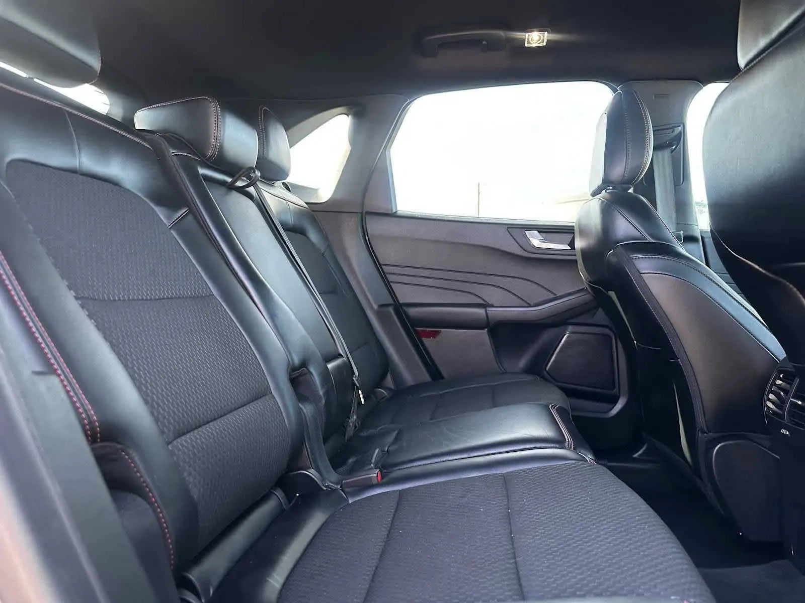 Ford Escape photo 11