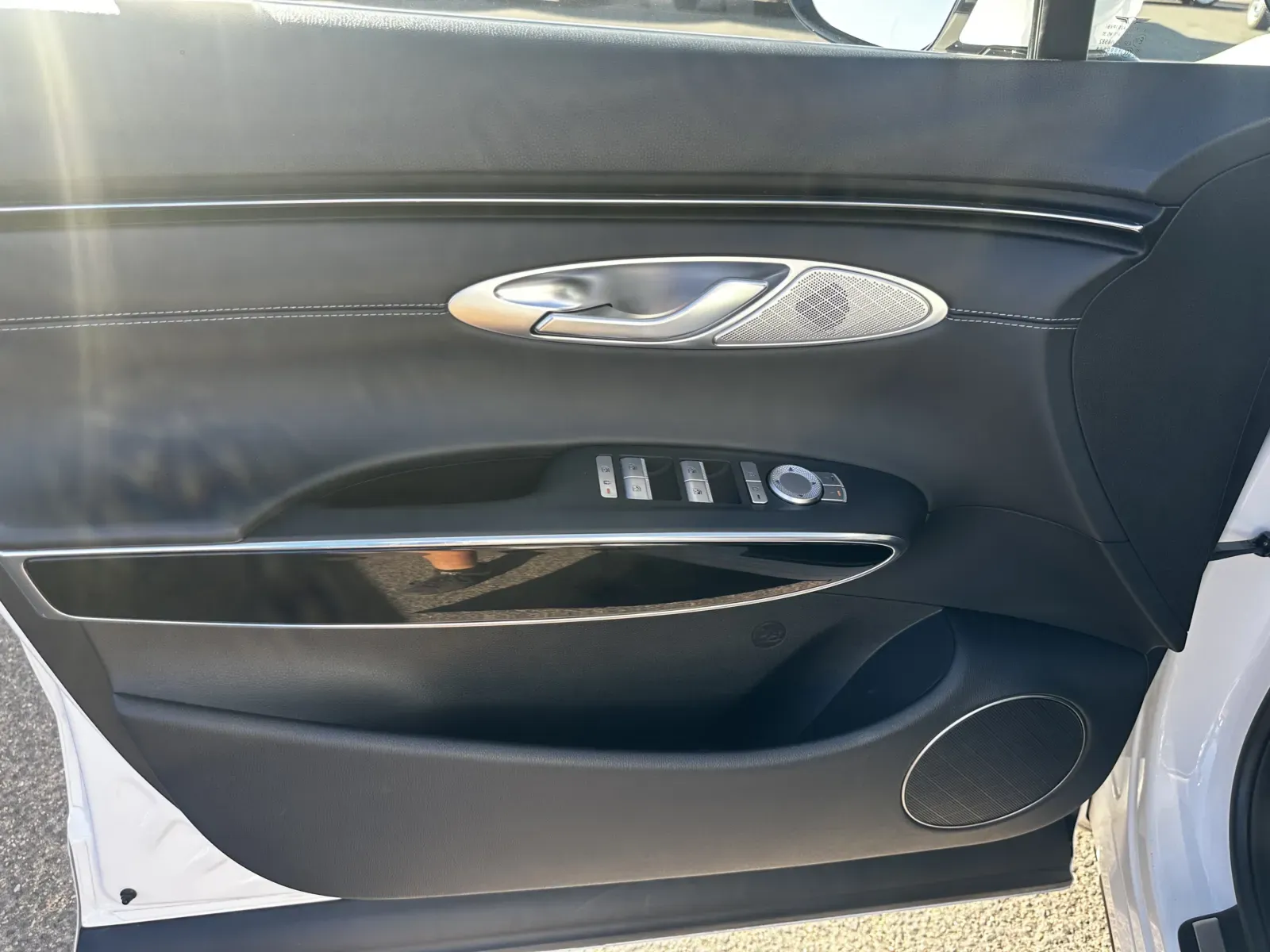 2025 GENESIS GV70 Standard - Photo 20