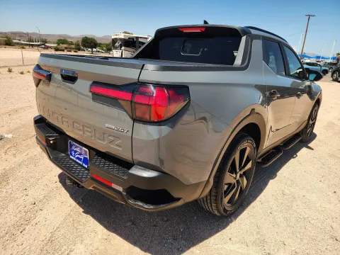 More photos of 2023 Hyundai Santa Cruz NIGHT at Martin Swanty's Paradise Auto, AZ