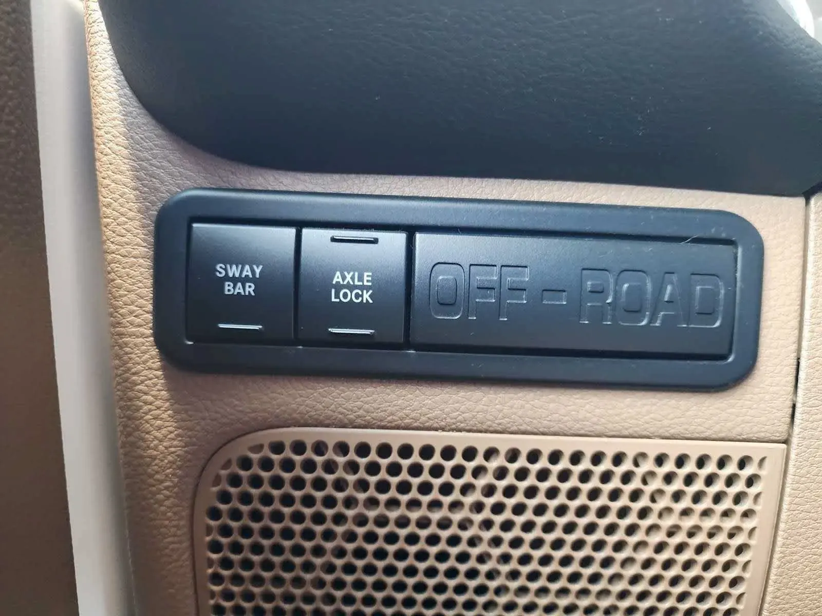 Jeep Wrangler photo 25