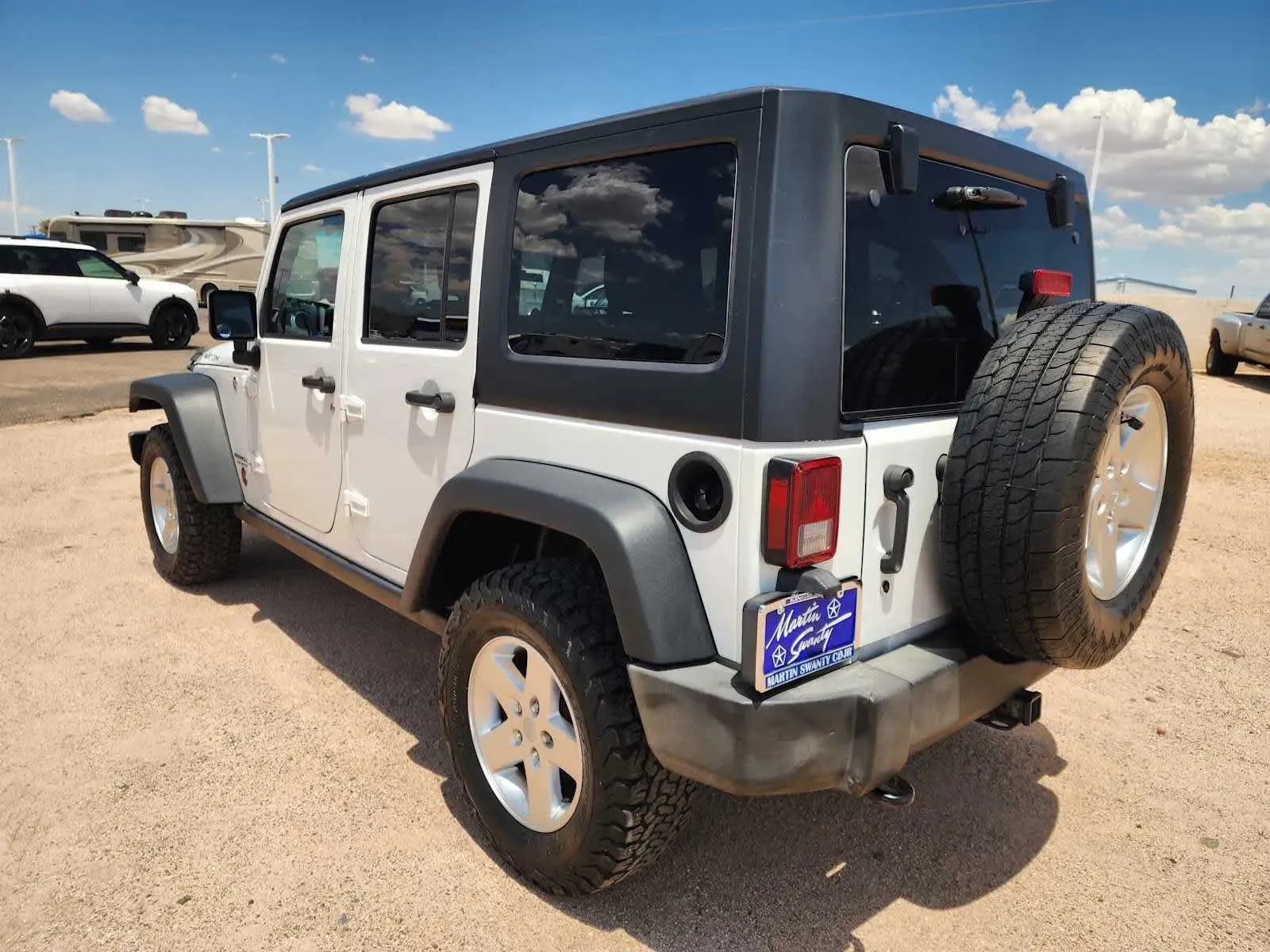Jeep Wrangler photo 6