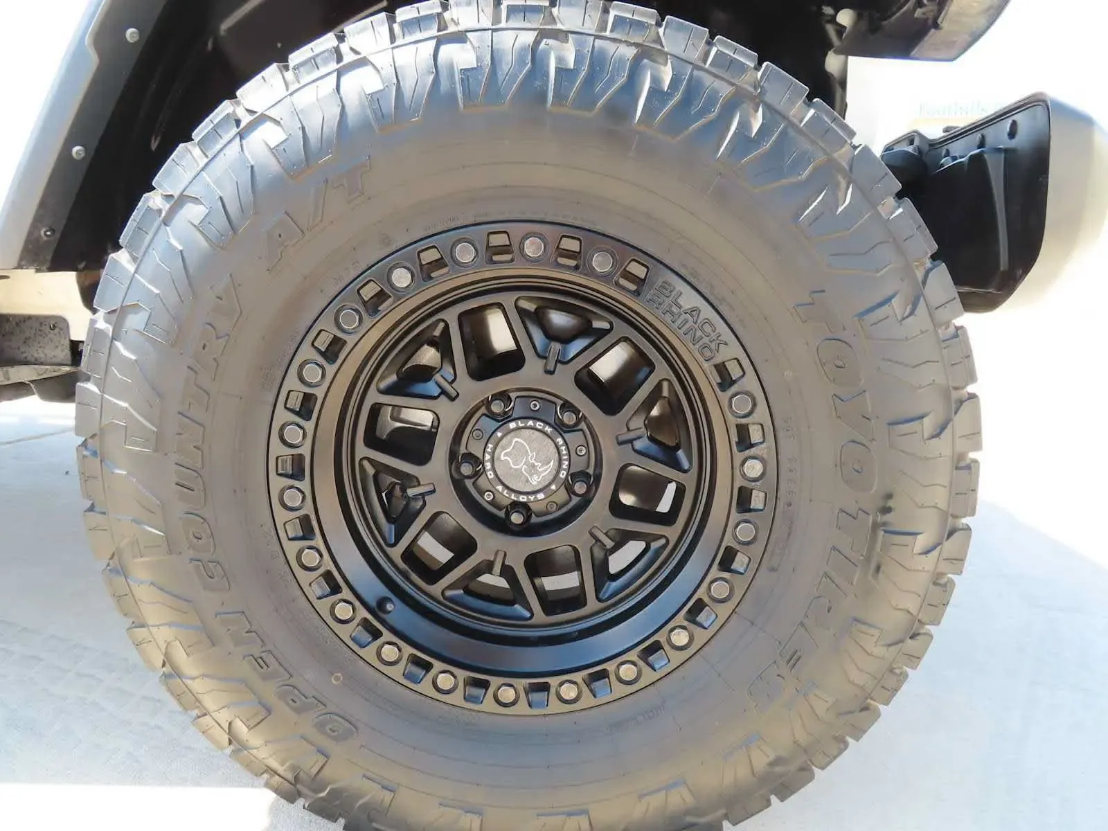 Jeep Gladiator photo 11