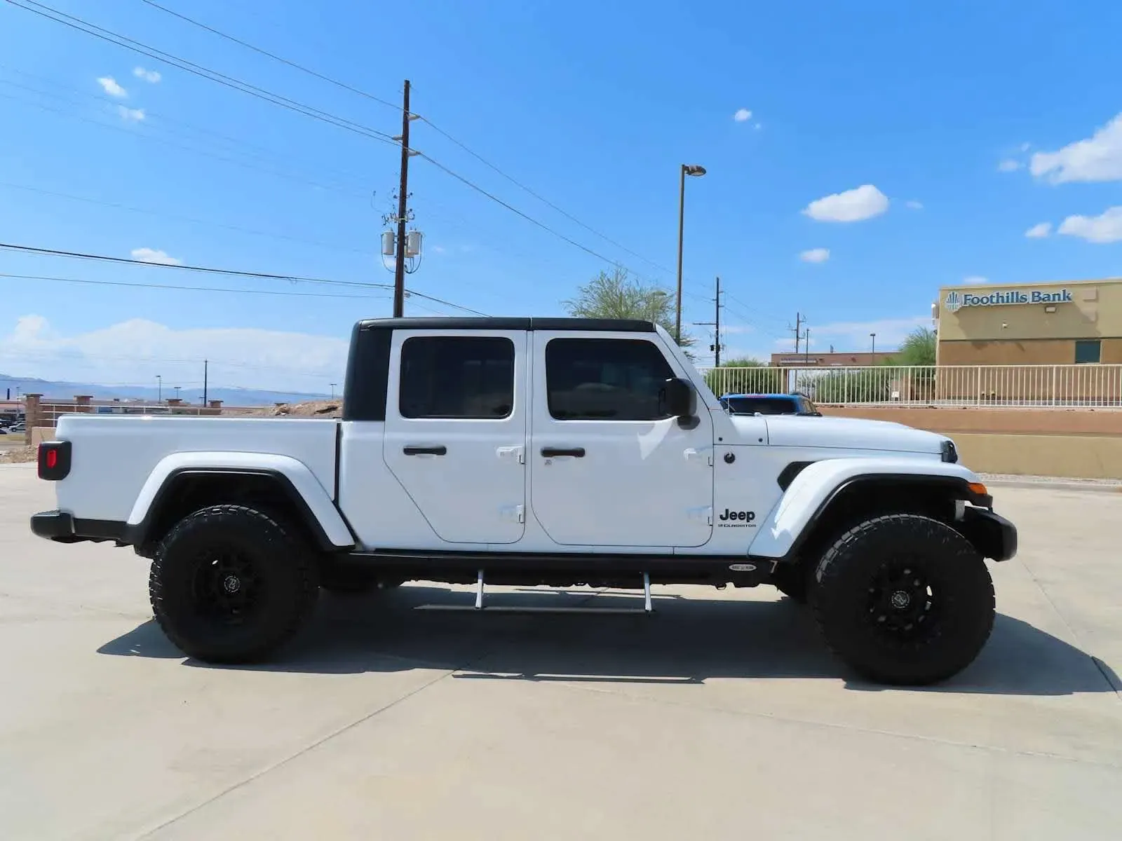 Jeep Gladiator photo 7