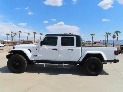 More photos of 2023 Jeep Gladiator Sport S at Martin Swanty's Paradise Auto, AZ