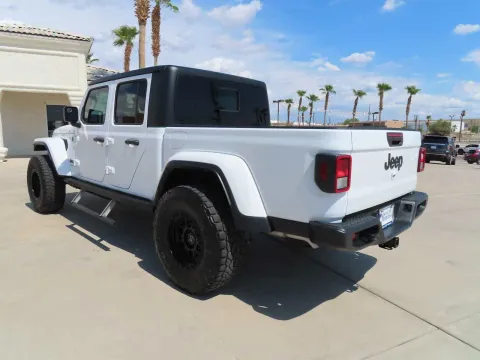 More photos of 2023 Jeep Gladiator Sport S at Martin Swanty's Paradise Auto, AZ