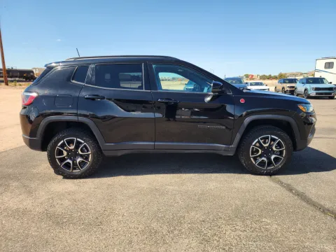 More photos of 2024 Jeep Compass Trailhawk at Martin Swanty's Paradise Auto, AZ