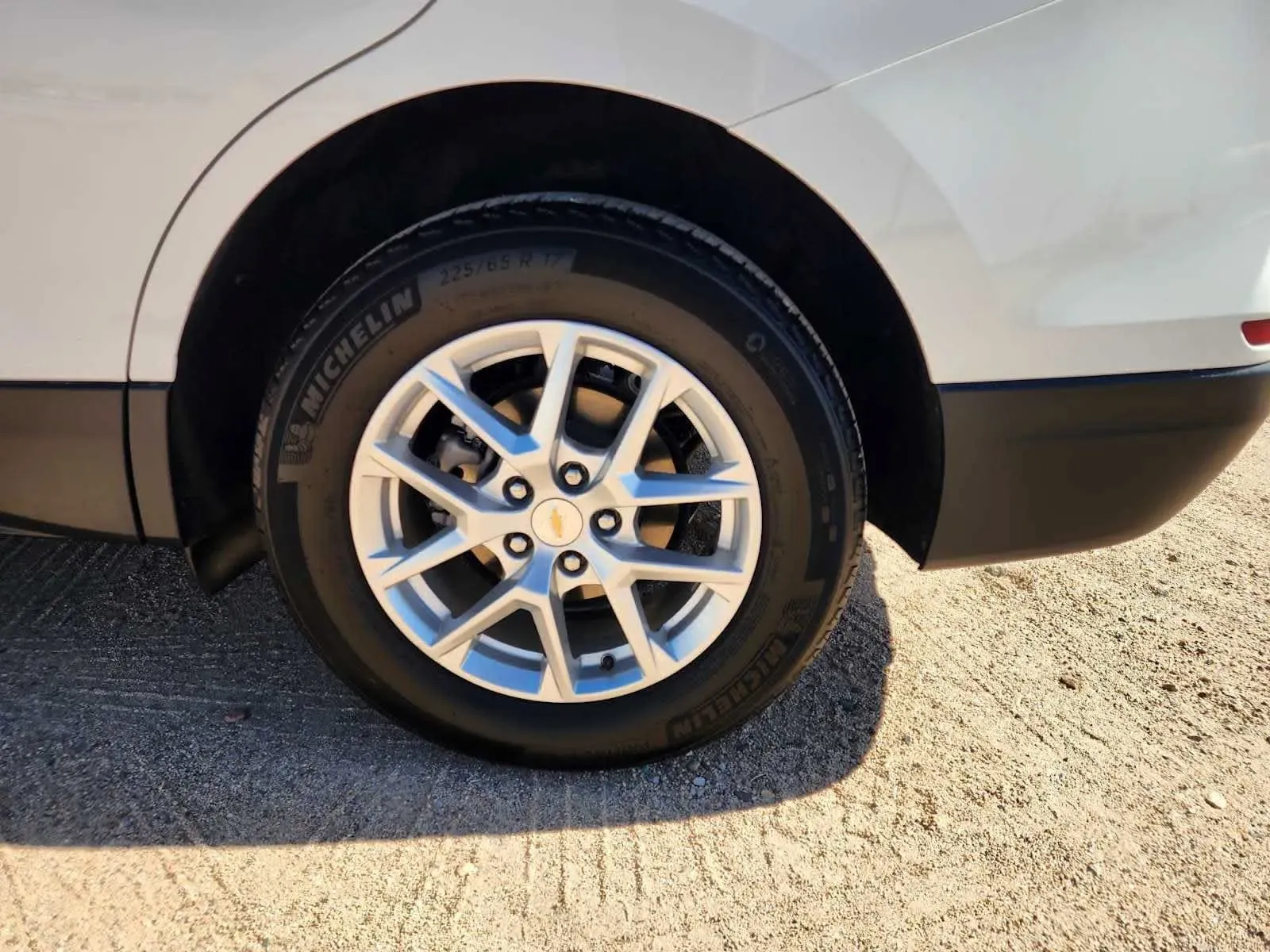 Chevrolet Equinox photo 8