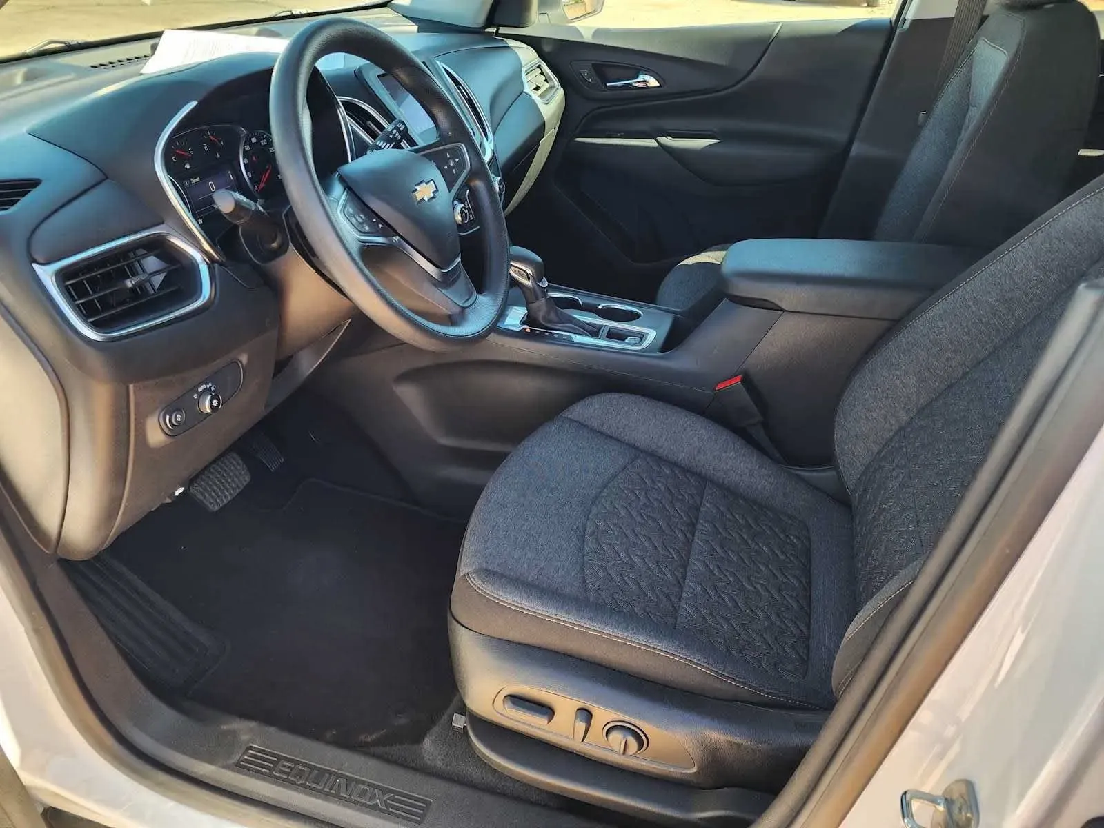 Chevrolet Equinox photo 15