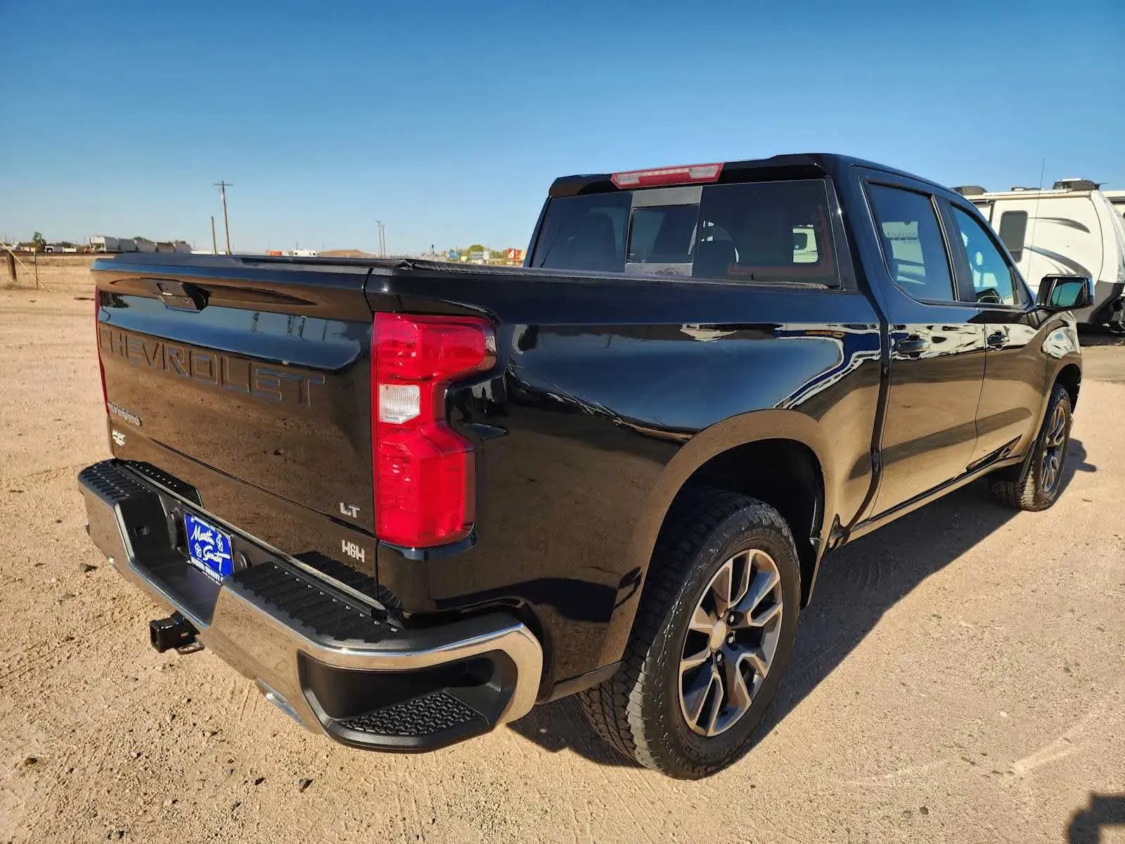 Chevrolet Silverado photo 5