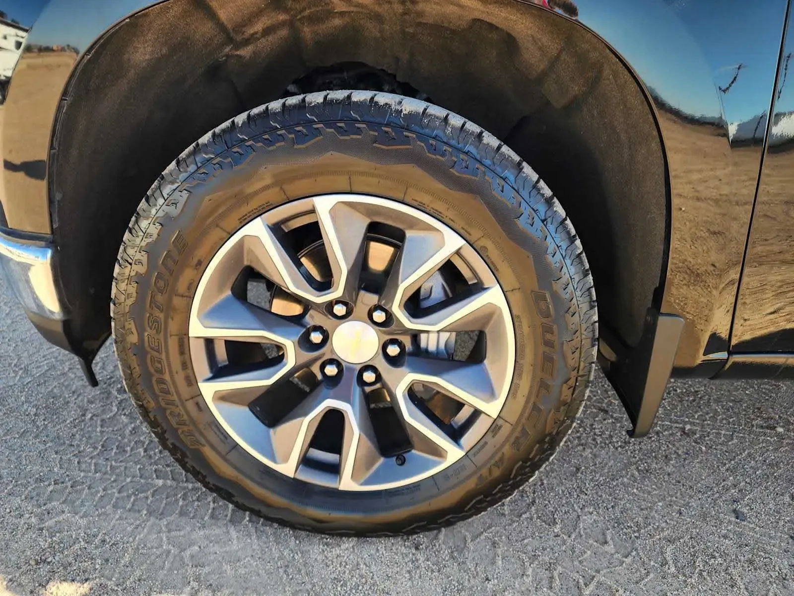 Chevrolet Silverado photo 11
