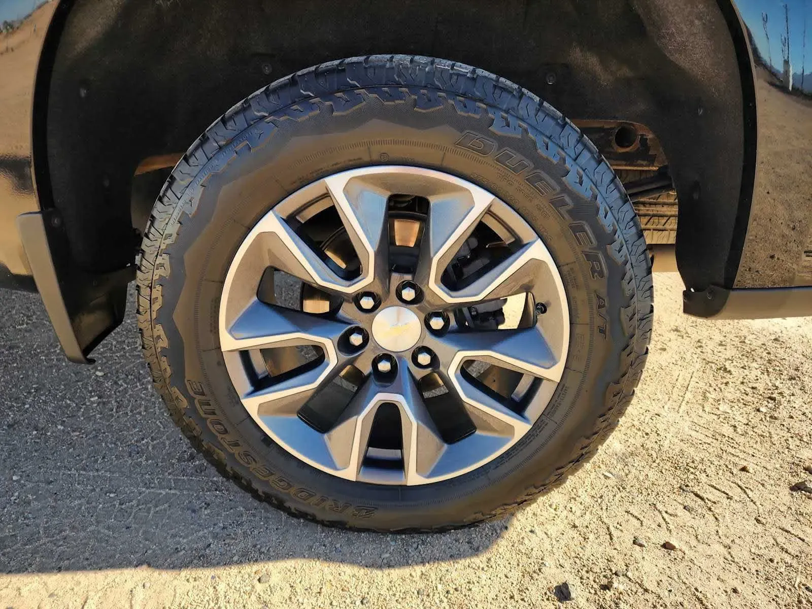 Chevrolet Silverado photo 10