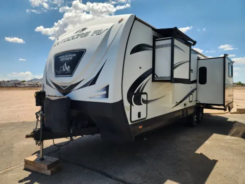 Photos of 2020 OUTDOORS RV BLACKSTONE 250RDS TRAVEL TRAILER for sale in Lake Havasu City, AZ at Martin Swanty's Paradise Auto