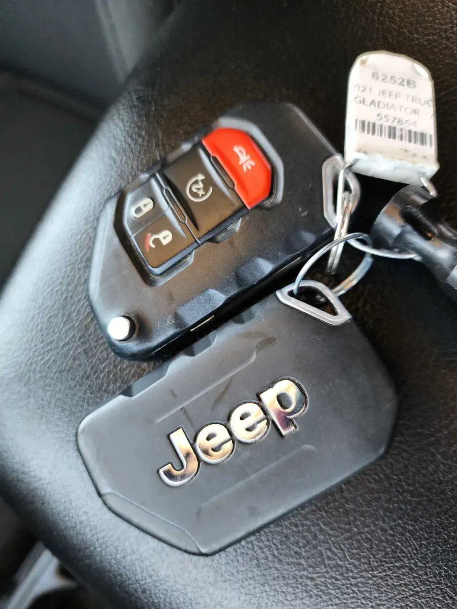 Jeep Gladiator photo 38