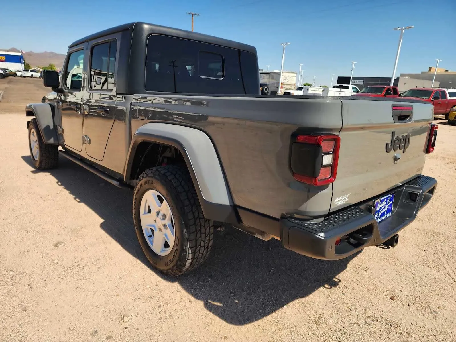 Jeep Gladiator photo 7