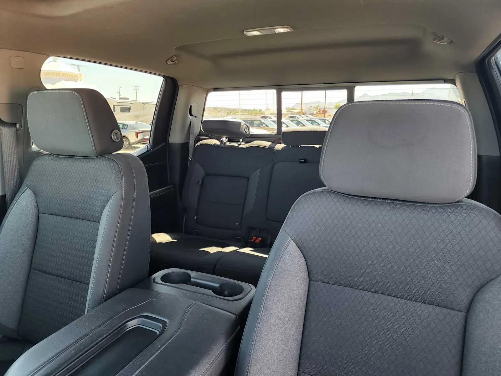 Chevrolet Silverado photo 16