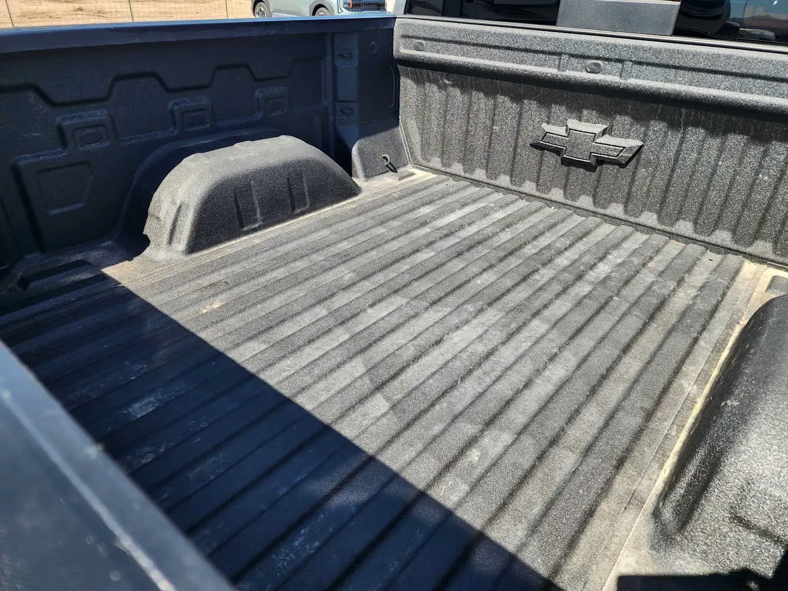 Chevrolet Silverado photo 6