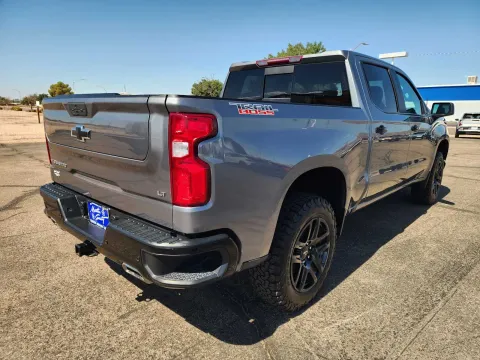 More photos of 2021 Chevrolet Silverado 1500 LT Trail Boss at Martin Swanty's Paradise Auto, AZ