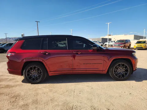 More photos of 2025 Jeep Grand Cherokee L Summit at Martin Swanty's Paradise Auto, AZ