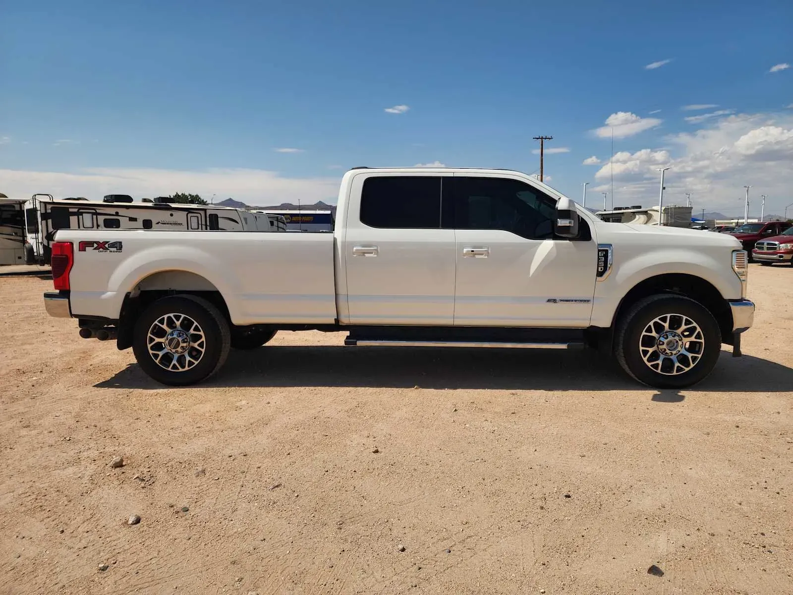 Ford F-350 photo 8
