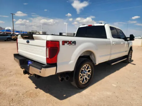 More photos of 2020 Ford Super Duty F-350 SRW LARIAT at Martin Swanty's Paradise Auto, AZ