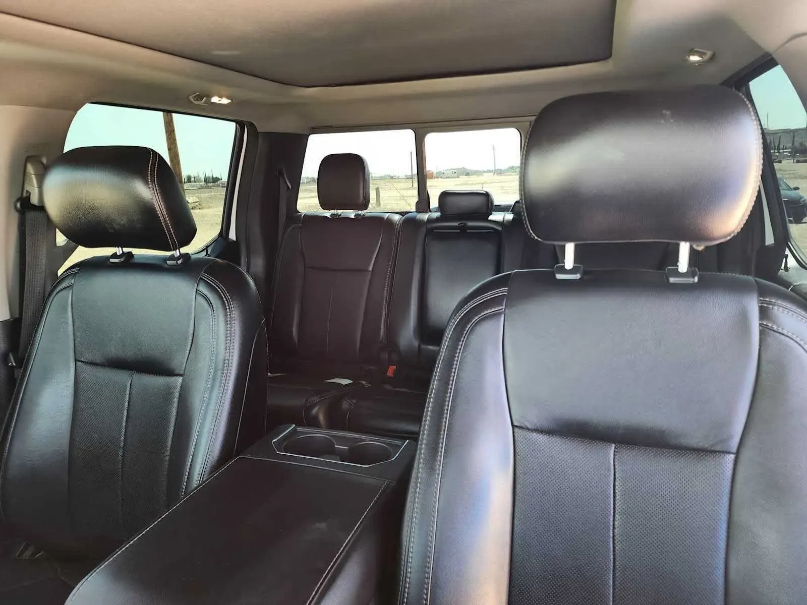 Ford F-350 photo 19