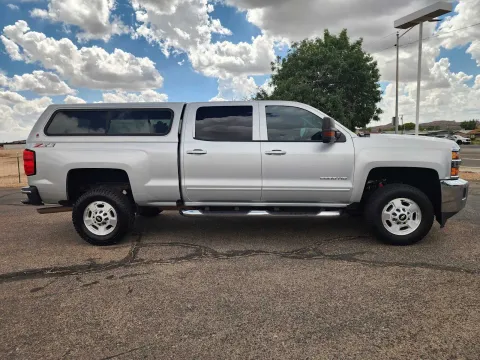 More photos of 2018 Chevrolet Silverado 2500 HD LT at Martin Swanty's Paradise Auto, AZ
