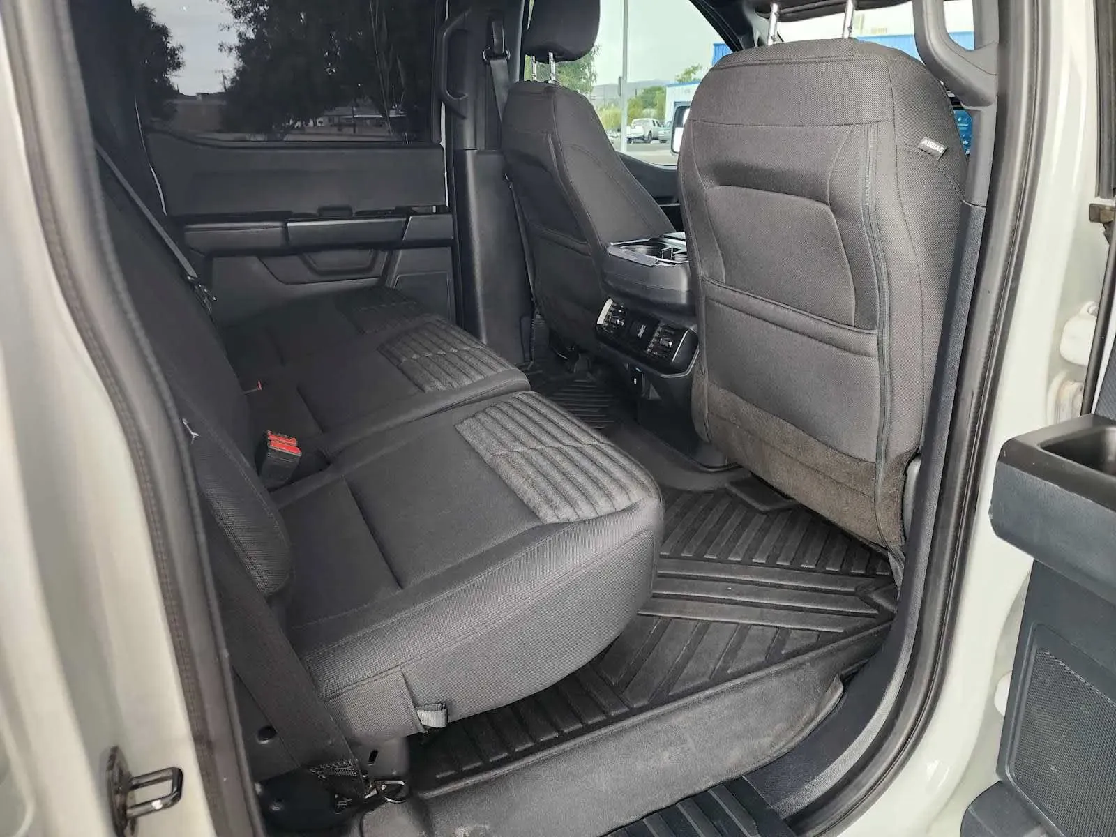 Ford F-150 photo 16