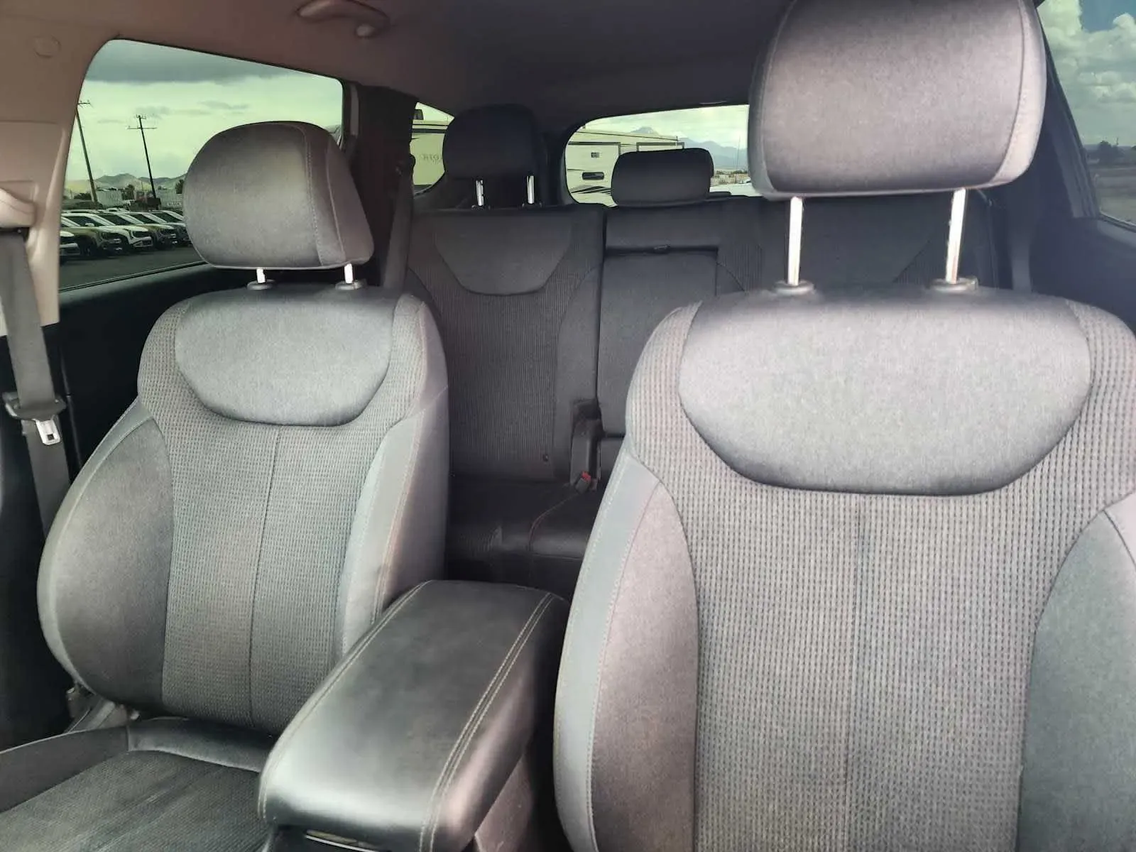 Hyundai Santa Fe photo 16