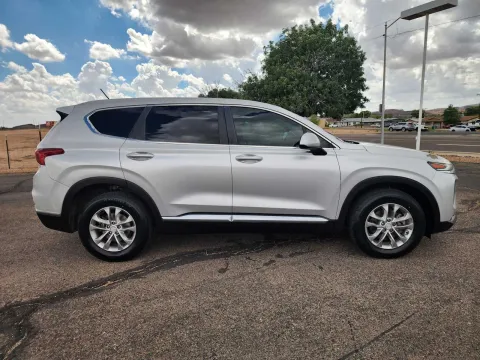 More photos of 2019 Hyundai Santa Fe SE at Martin Swanty's Paradise Auto, AZ