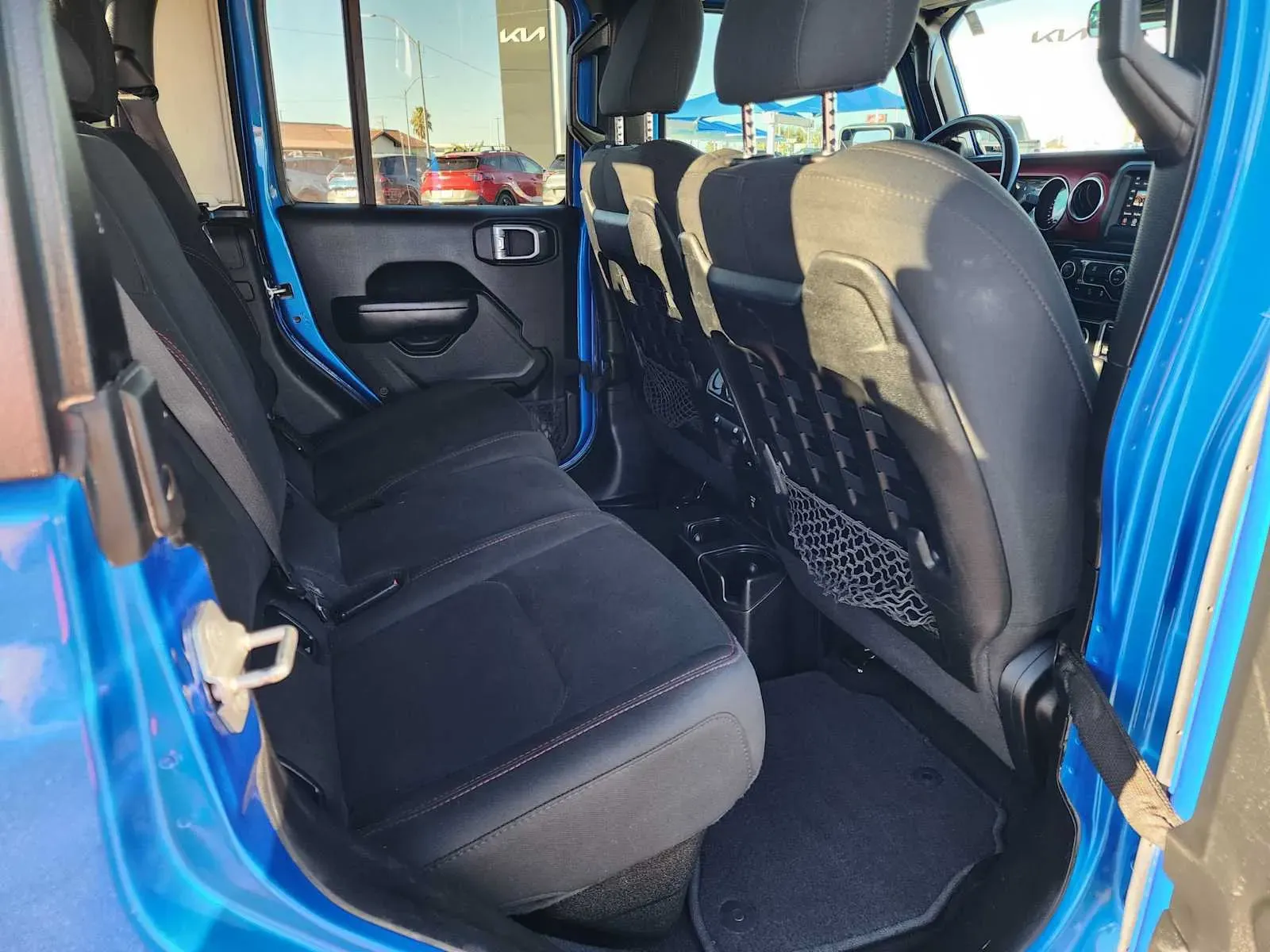 Jeep Gladiator photo 17