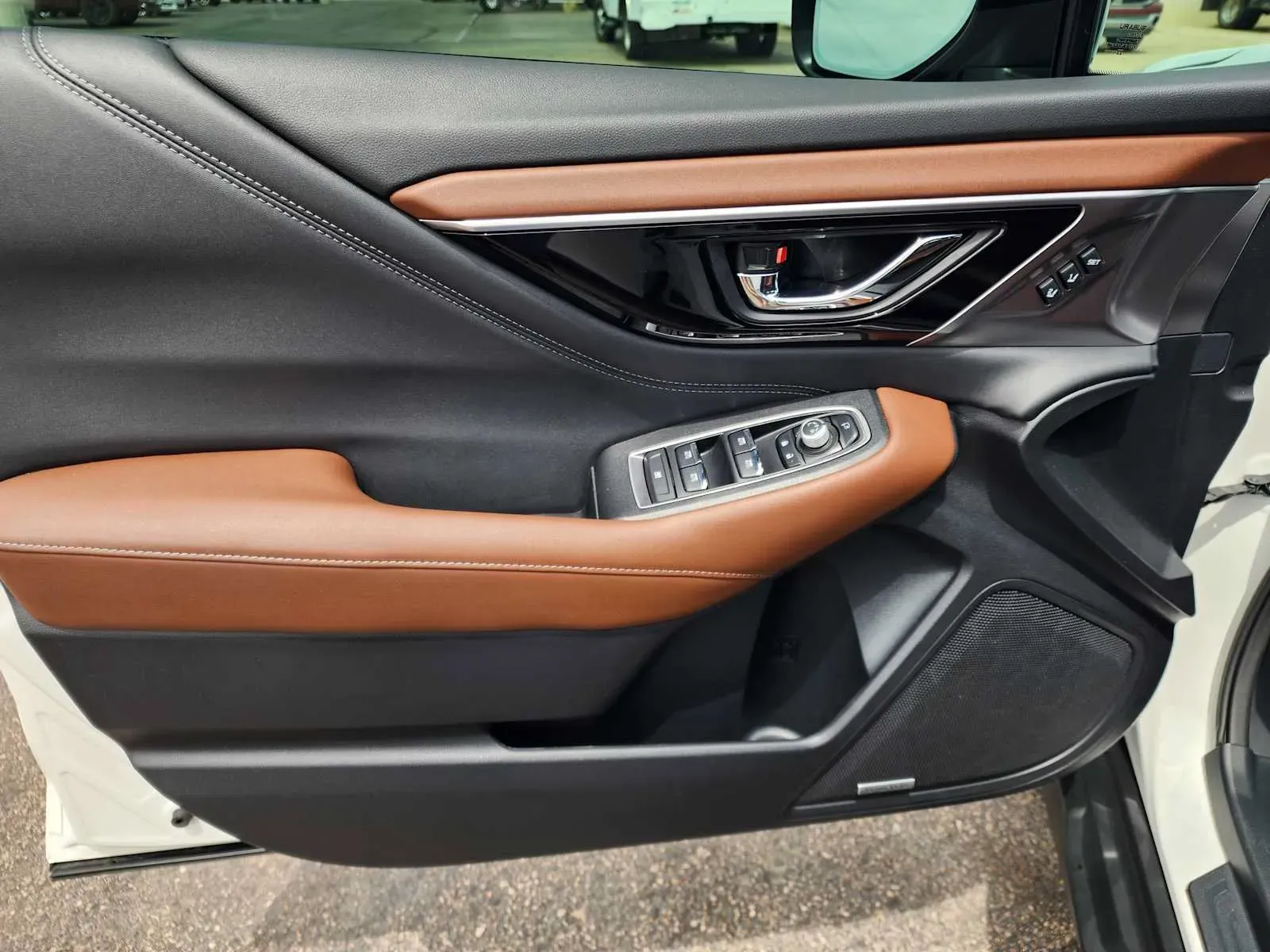 Subaru Outback photo 17