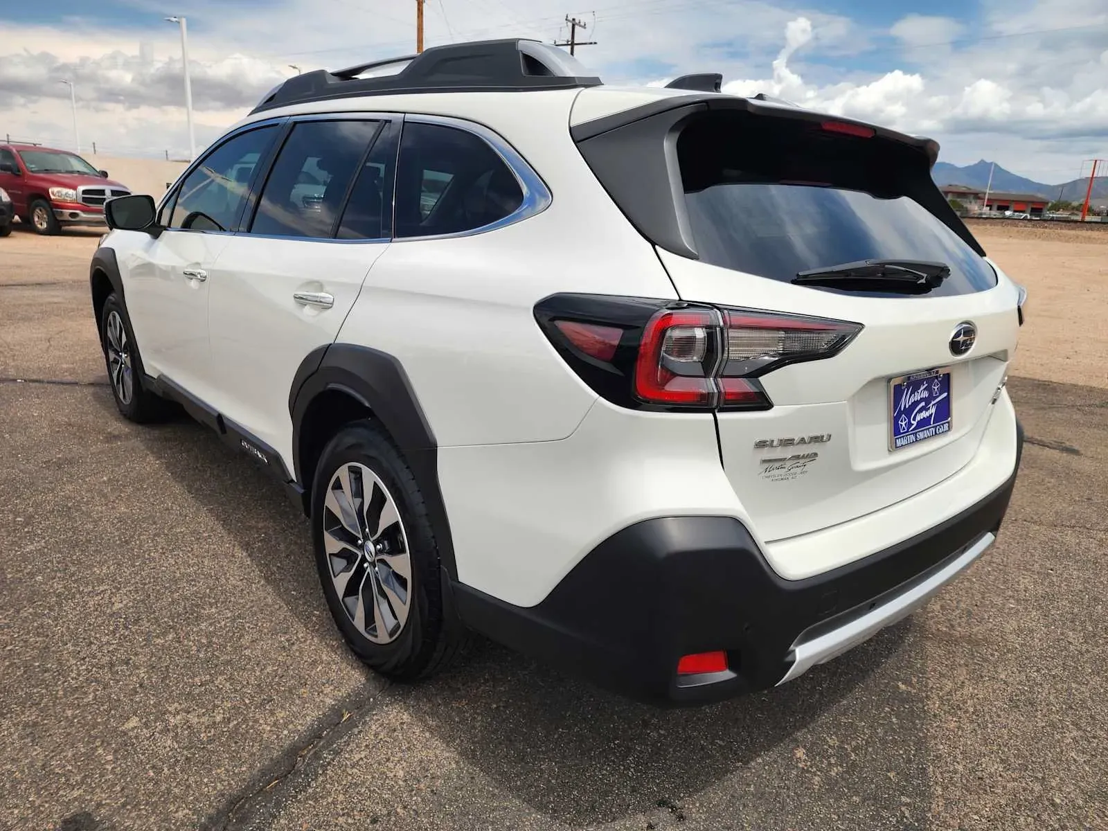 Subaru Outback photo 6