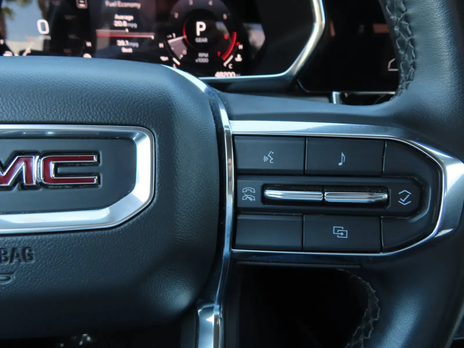 GMC Canyon photo 22