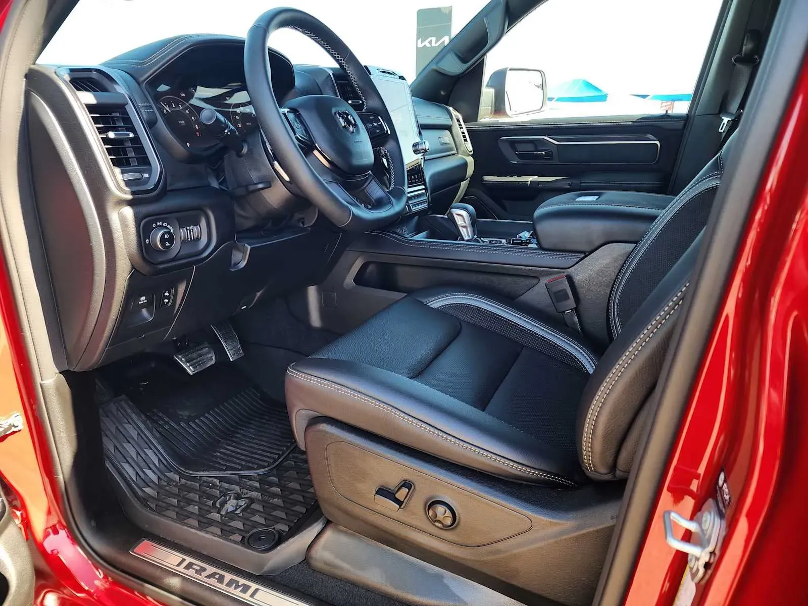 Ram 1500 photo 18