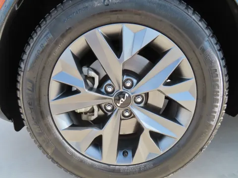 More photos of 2023 Kia Sportage Hybrid SX-Prestige at Martin Swanty's Paradise Auto, AZ
