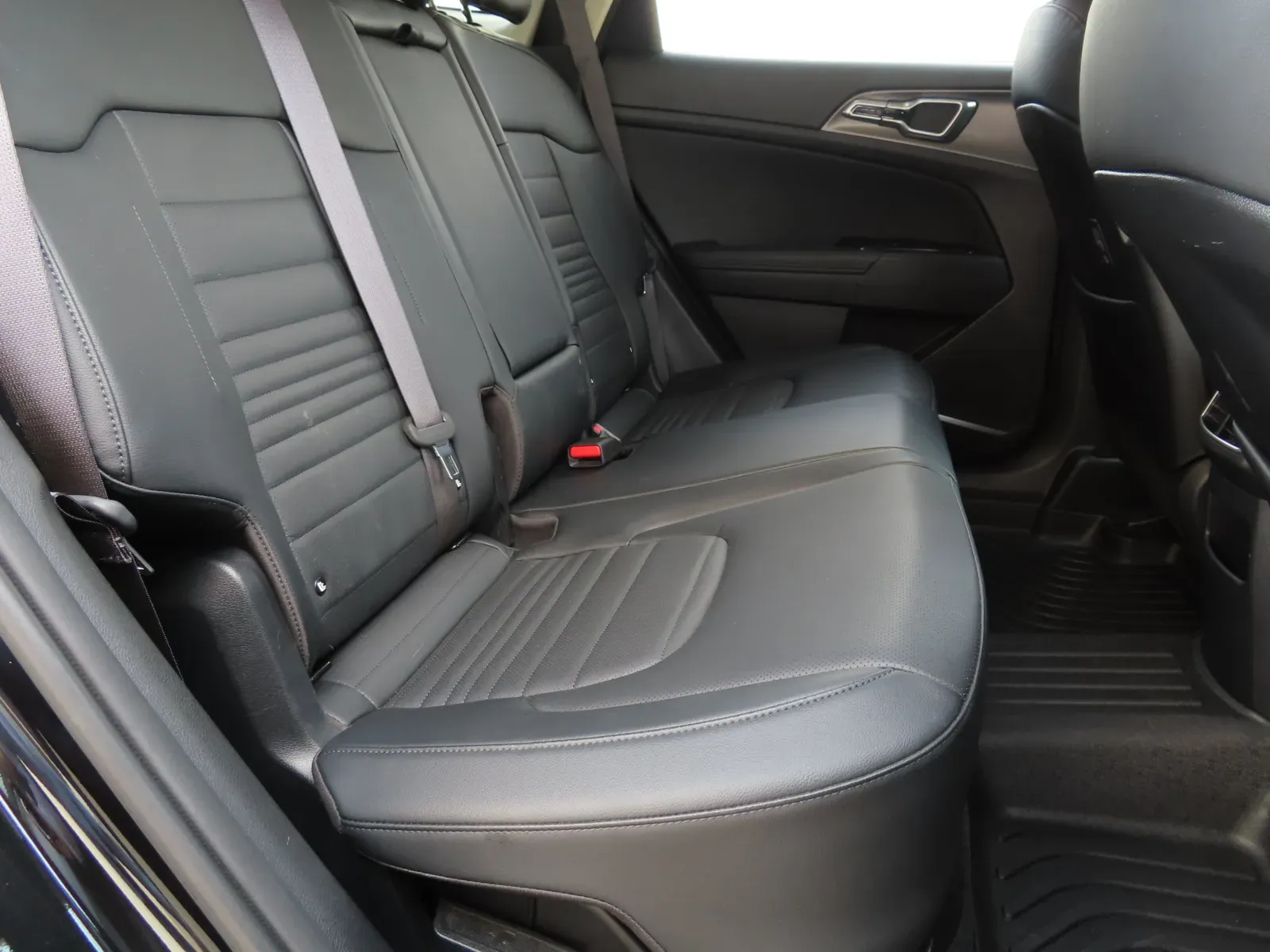 Kia Sportage photo 17