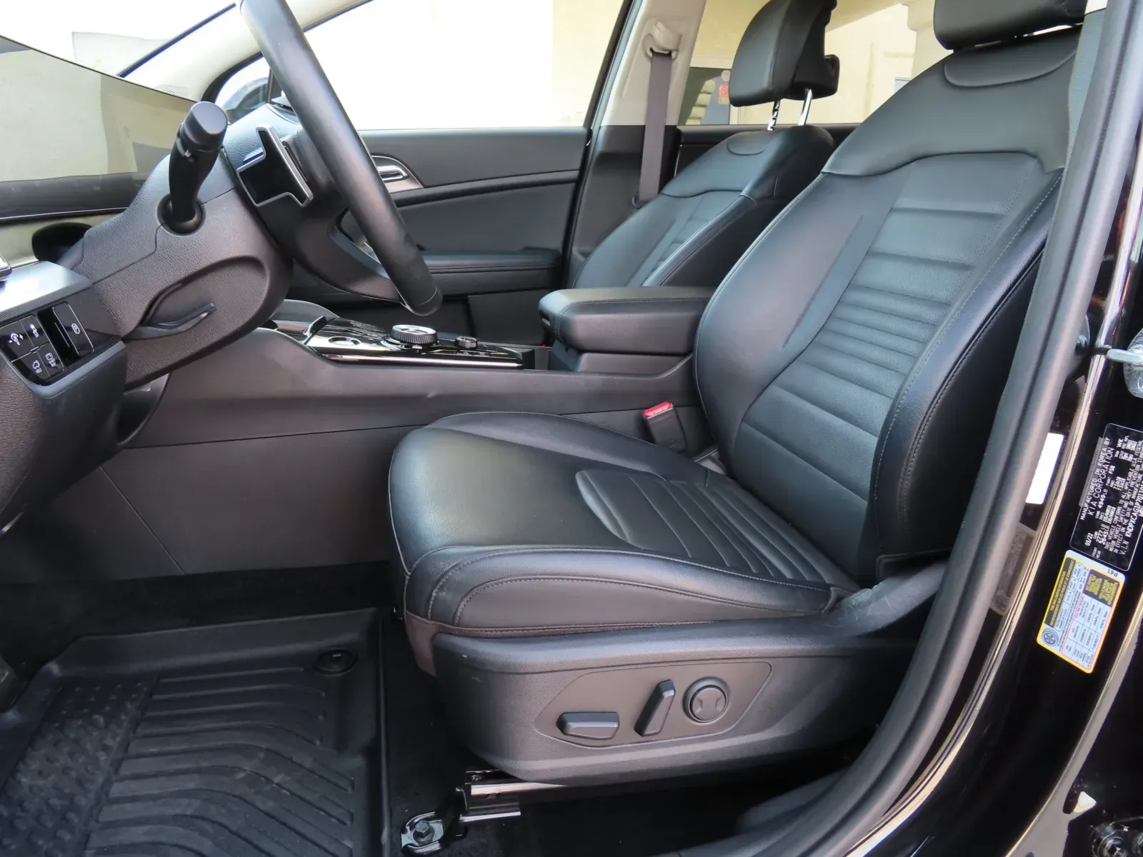 Kia Sportage photo 14