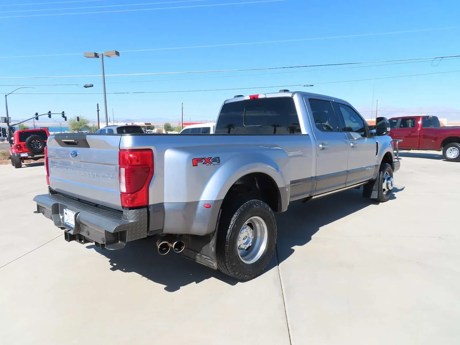 Ford F-350 photo 8