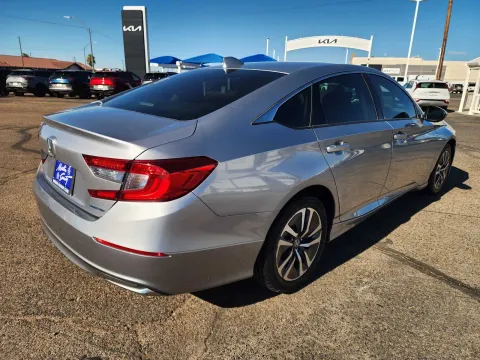More photos of 2020 Honda Accord Hybrid at Martin Swanty's Paradise Auto, AZ