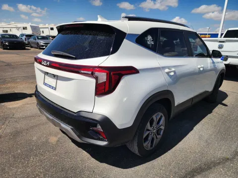Another view of 2024 Kia Seltos S for sale in Lake Havasu City, AZ at Martin Swanty's Paradise Auto