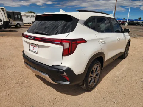 More photos of 2024 Kia Seltos S at Martin Swanty's Paradise Auto, AZ