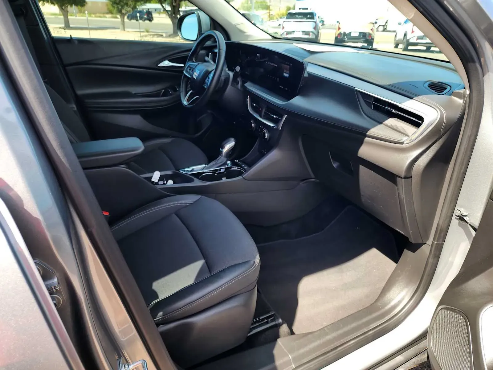 Buick Encore GX photo 11