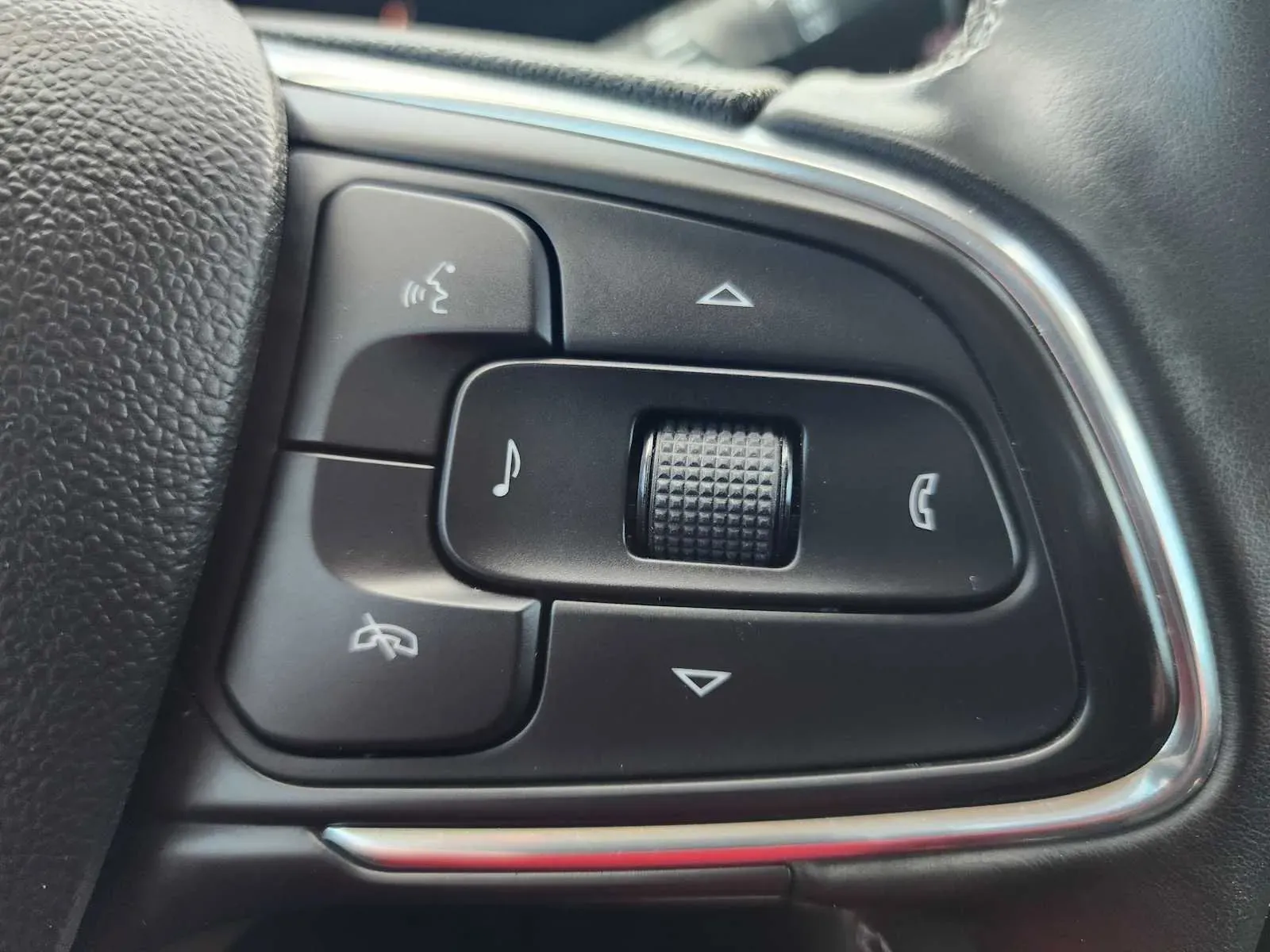Buick Encore GX photo 18