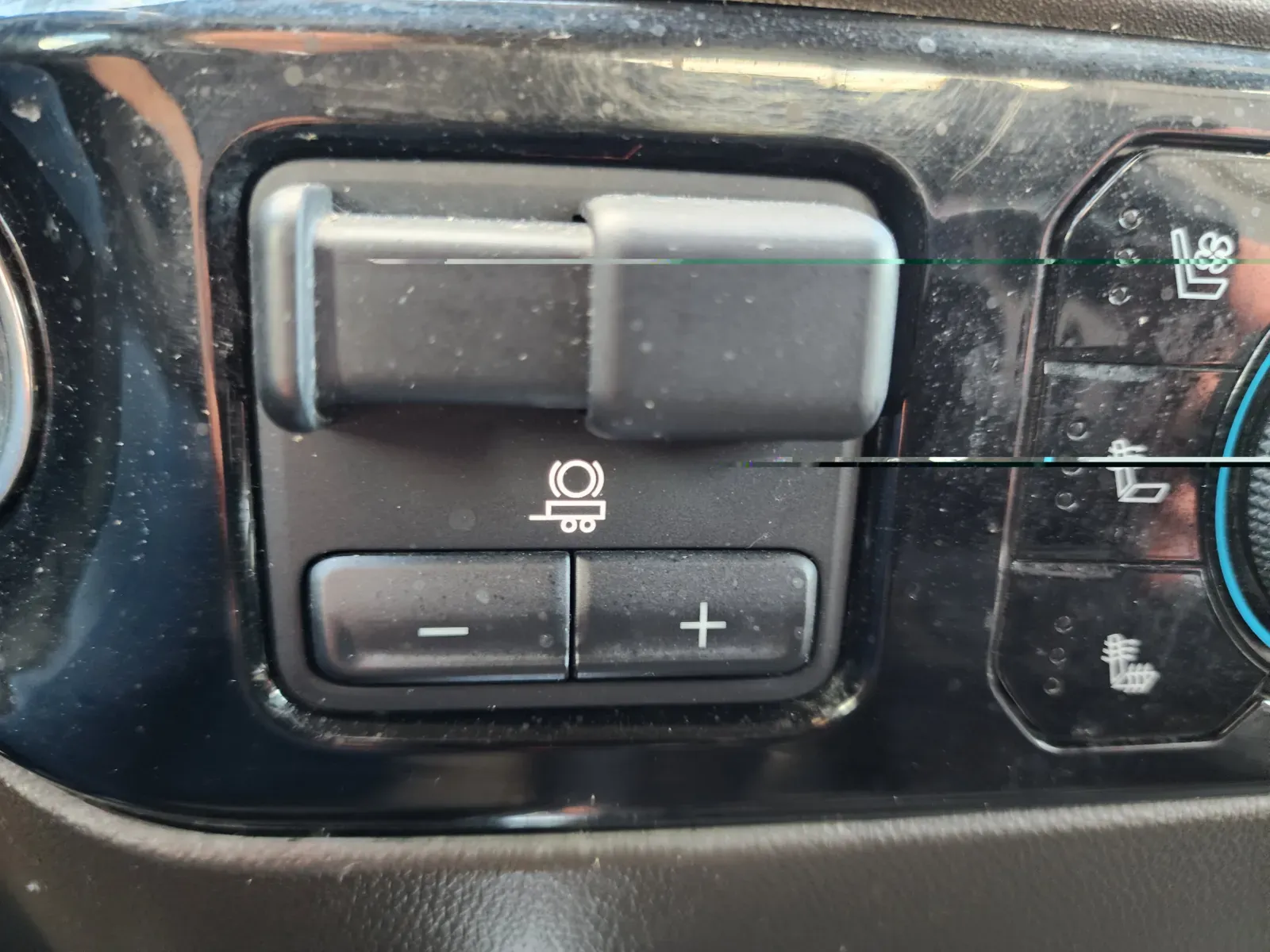 Chevrolet Silverado photo 29