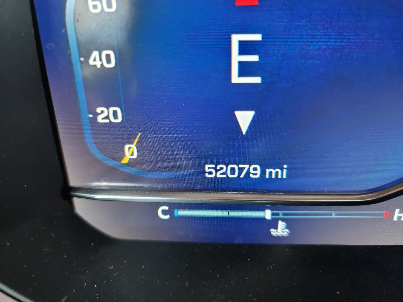 Chevrolet Silverado photo 24